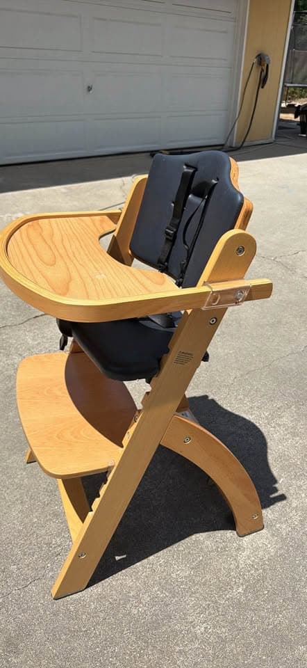 Abiie Beyond Junior Y Wooden Convertible High Chair — photo 3
