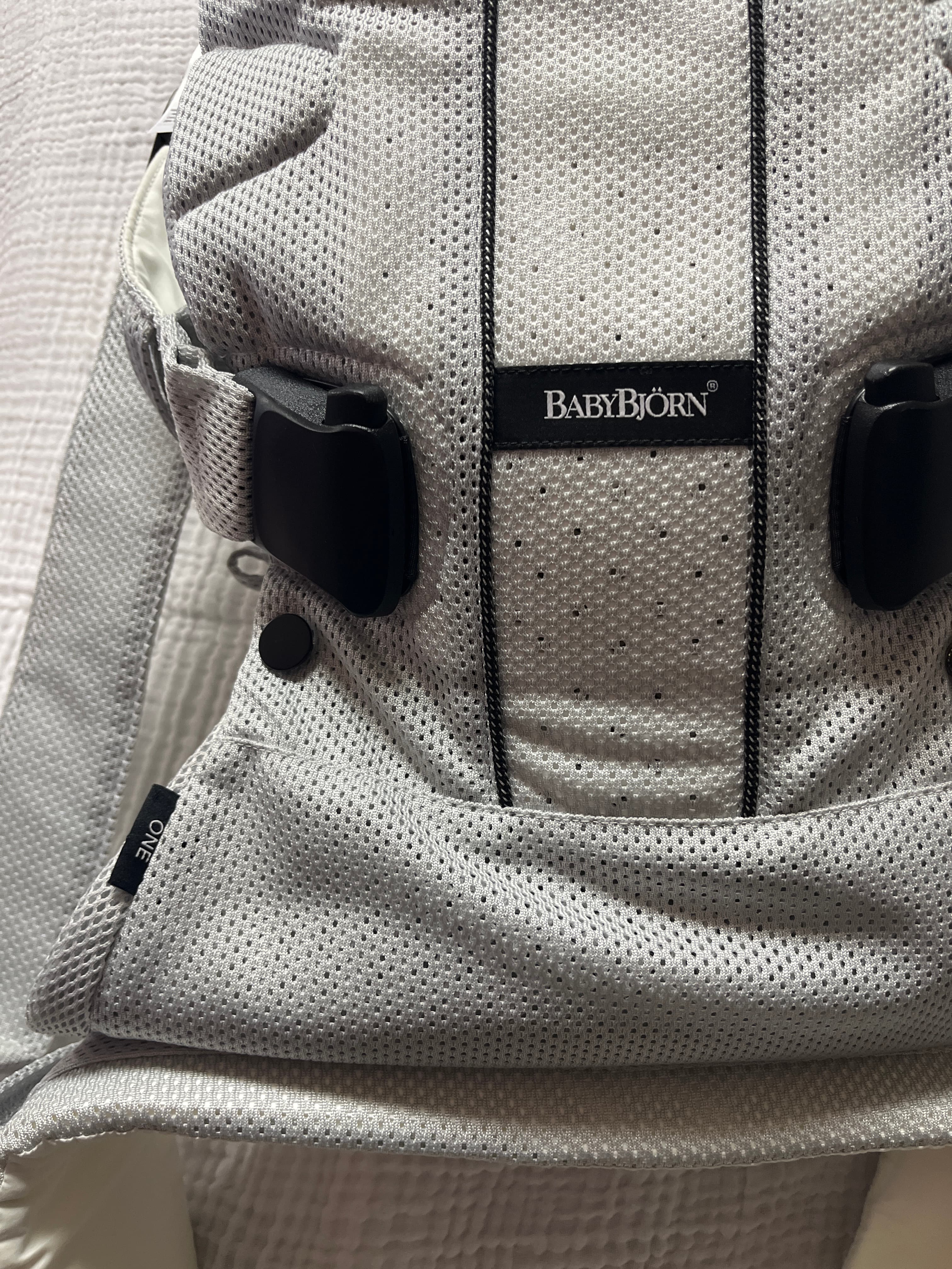 BabyBjörn Mesh Baby Carrier - Grey — photo 4