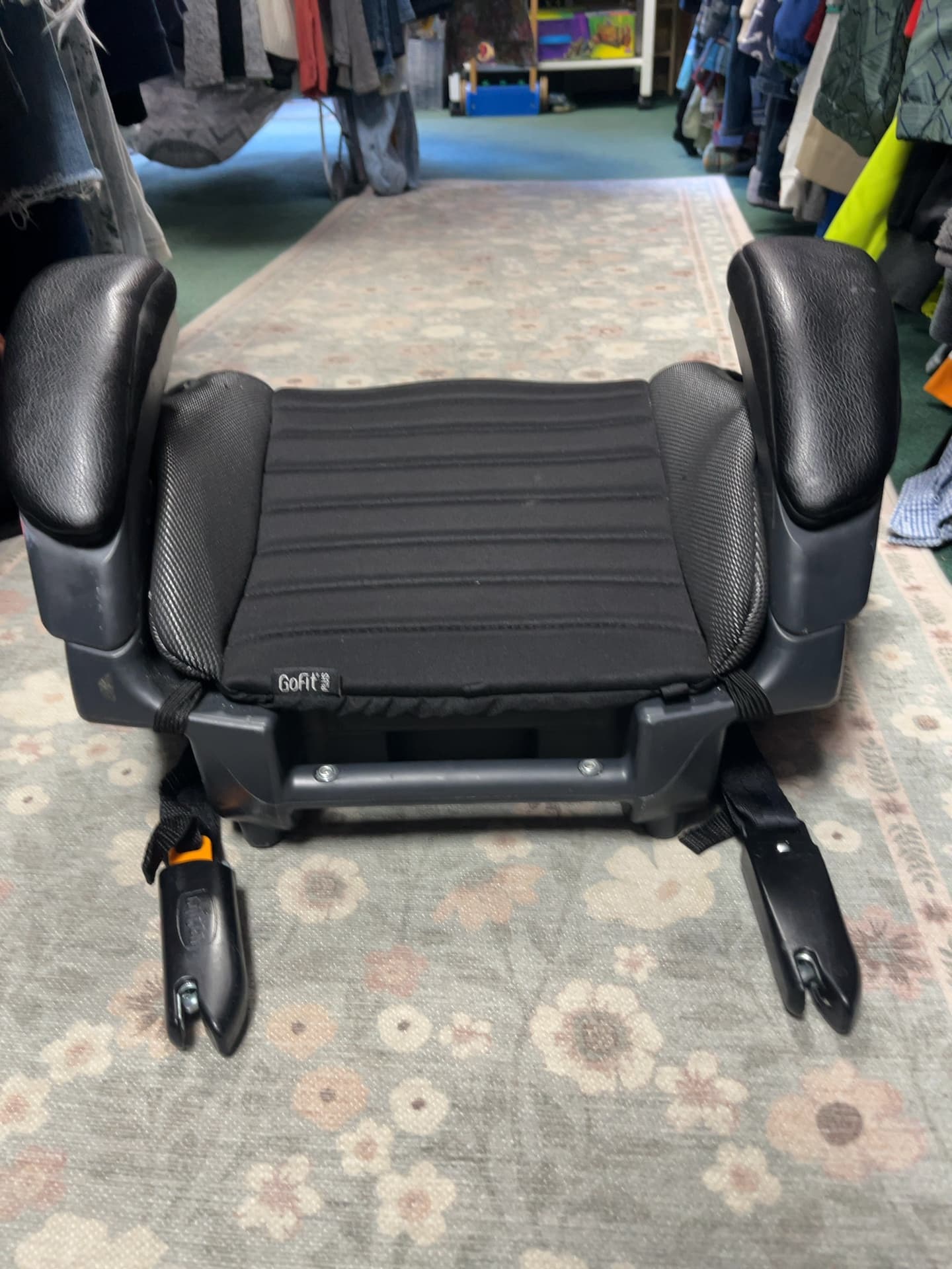 Chicco Backless Booster Car Seat with Cup Holders — photo 2